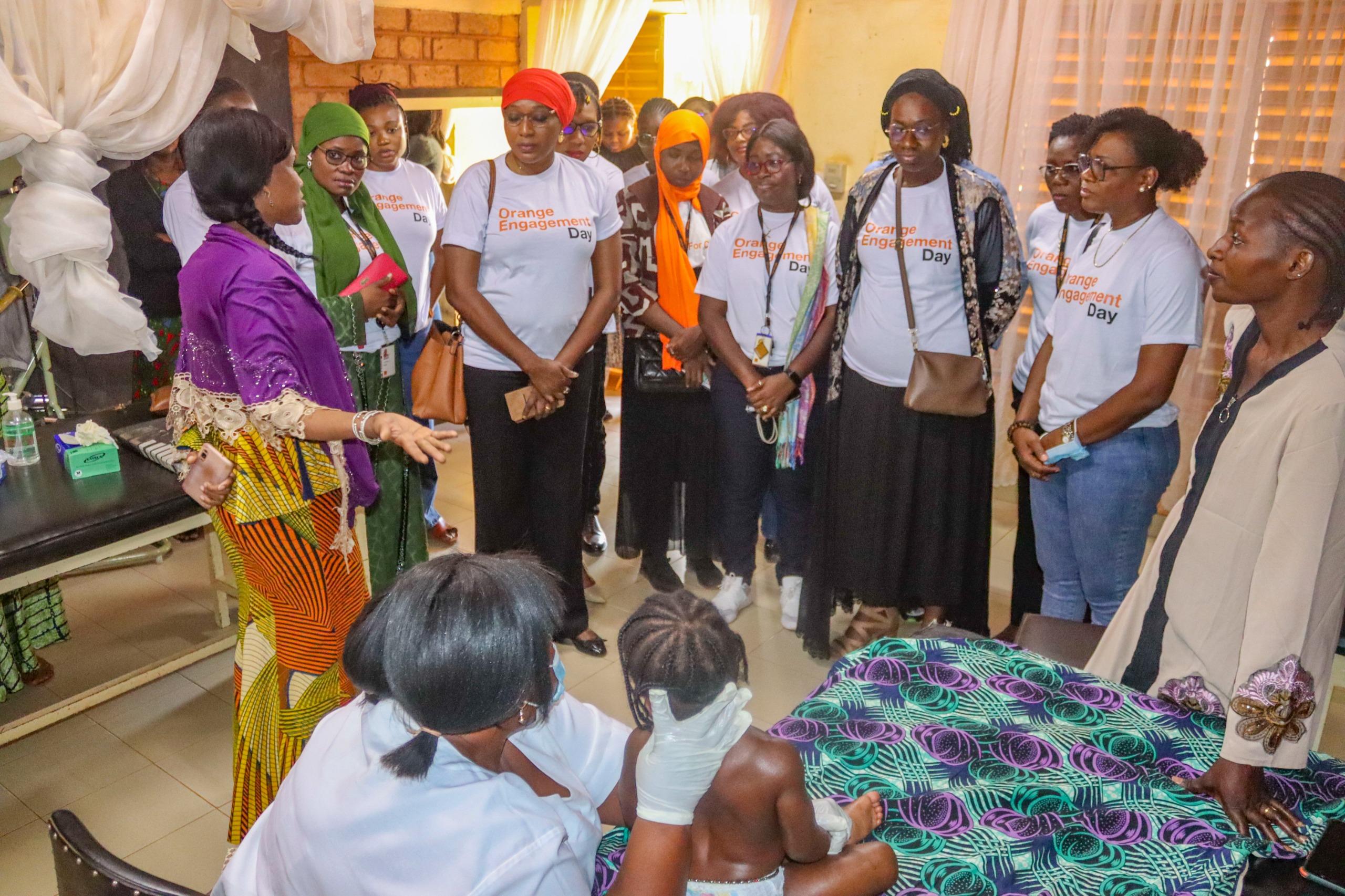  Visite chez la kinésithérapeute à FITIMA par les Ladies 