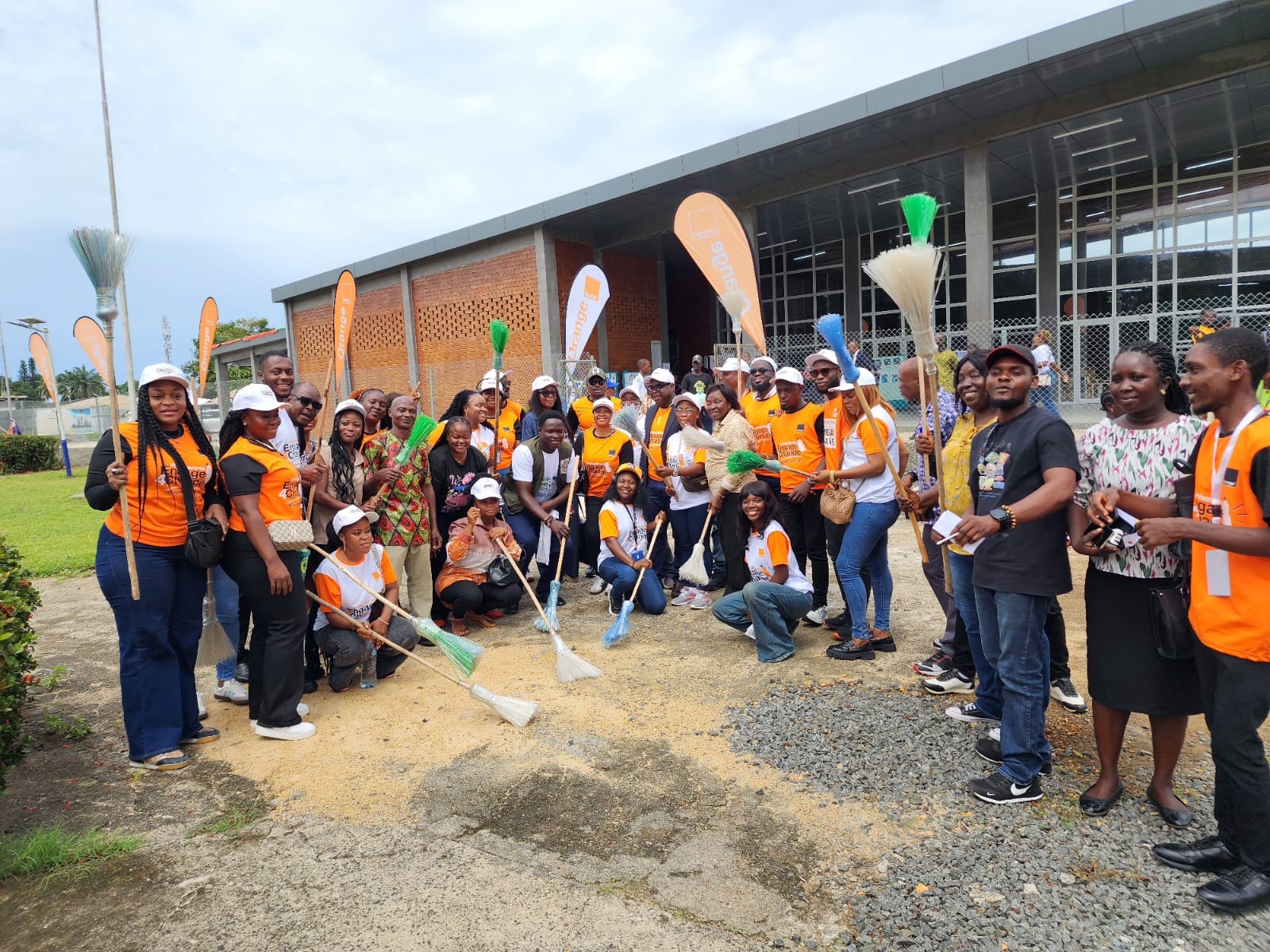 From Pollution to Orange Solution: The Plastic Broom Project