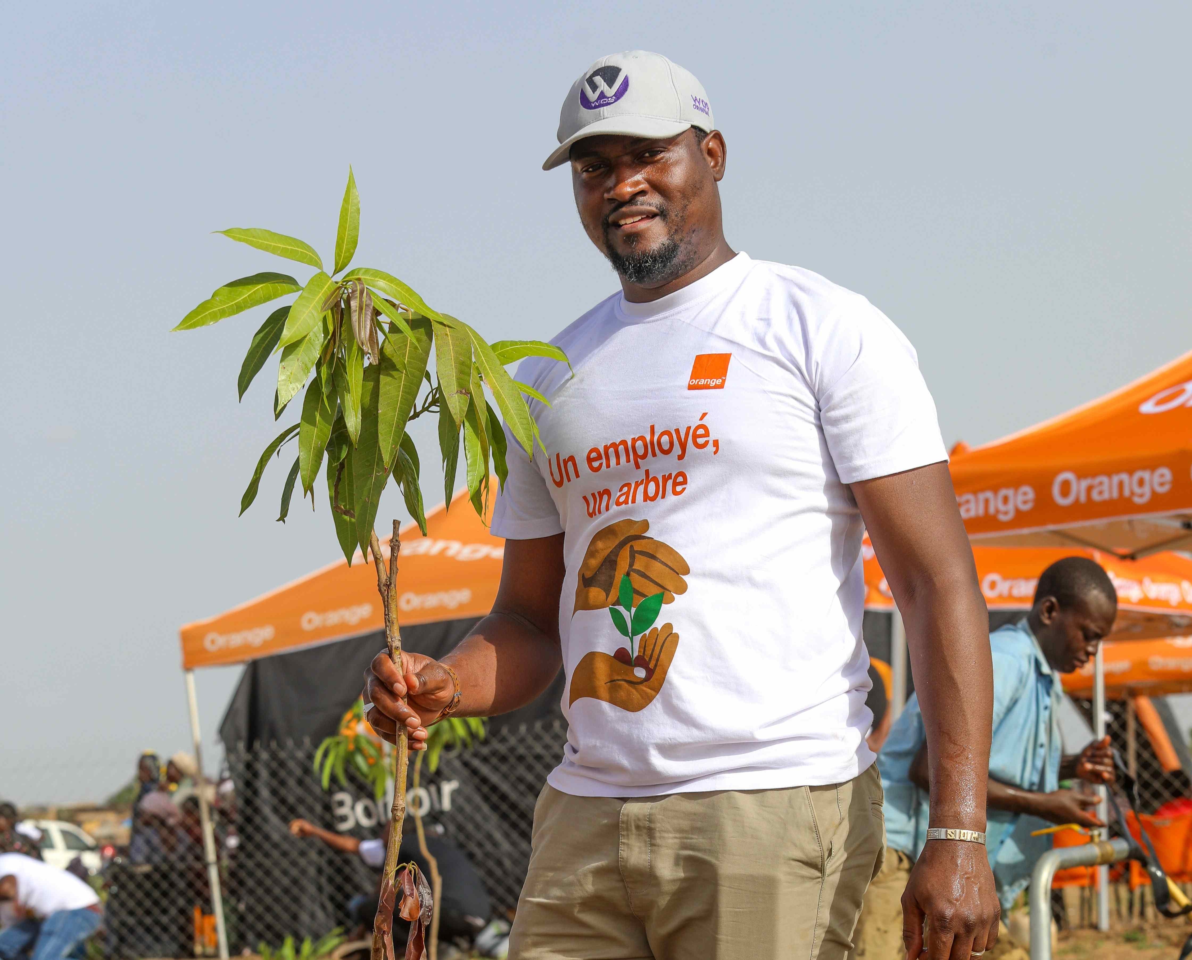 RSE : Un employé, un arbre, Ousmane SOUMBOUGMA témoigne