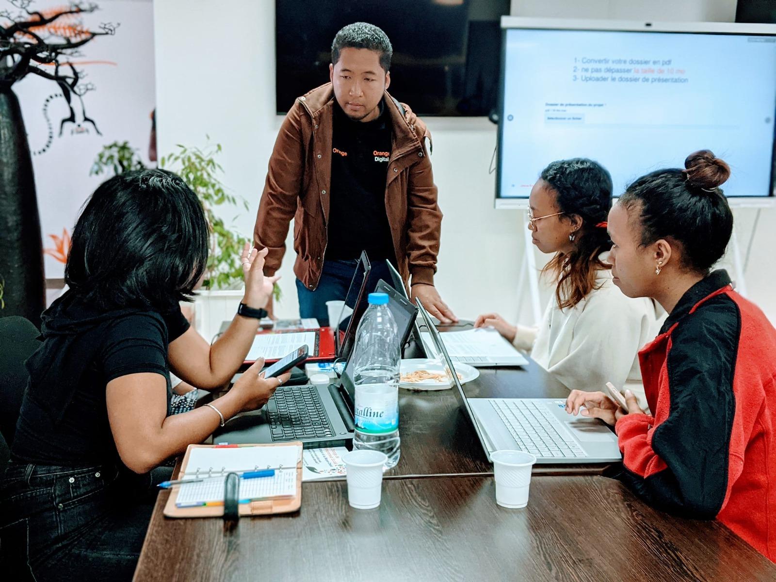 Orange Fab : Programme d'accélération des start-up digitales et innovantes